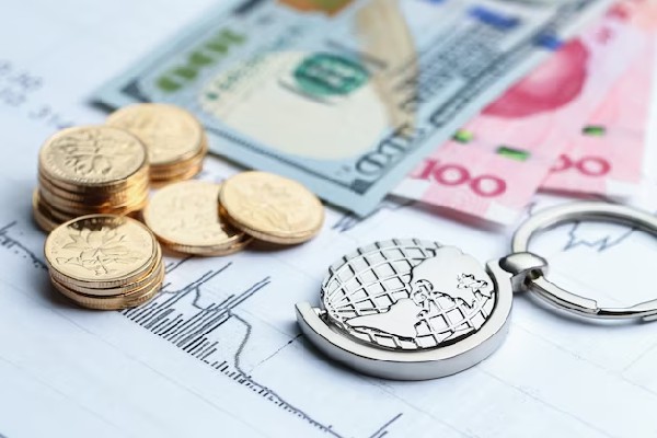 英国央行宣布降息25个基点